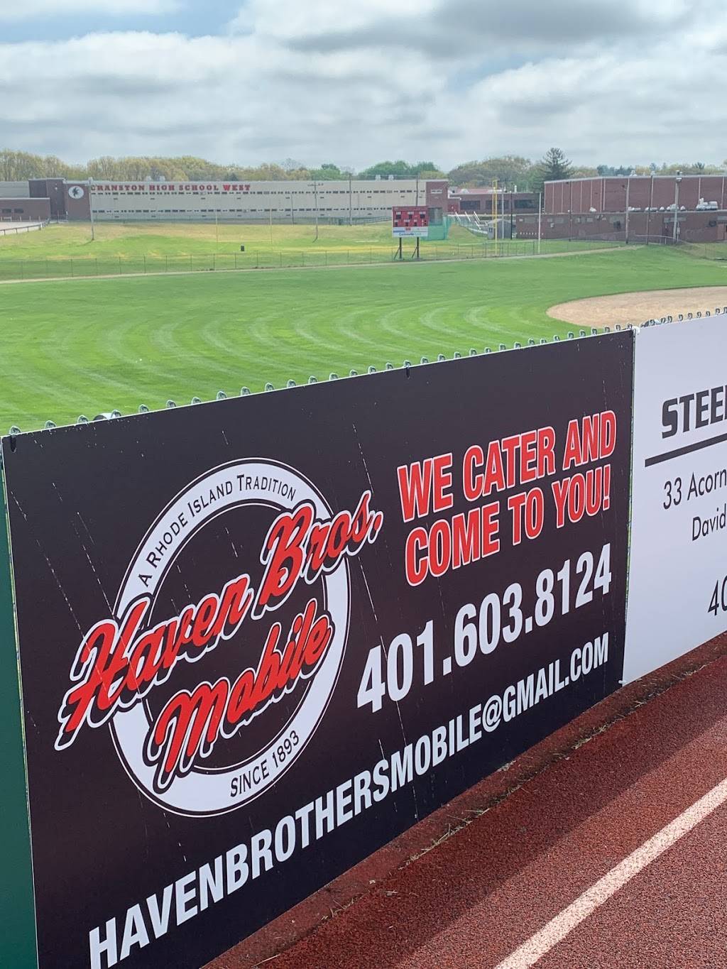 Haven Brothers Mobile | restaurant | 460 Atwood Ave, Cranston, RI 02920, USA | 4012410884 OR +1 401-241-0884