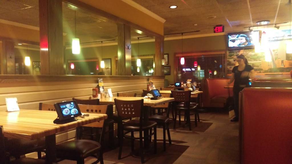 Applebees Grill + Bar | restaurant | 3551 Nameoki Rd, Granite City, IL 62040, USA | 6187989780 OR +1 618-798-9780