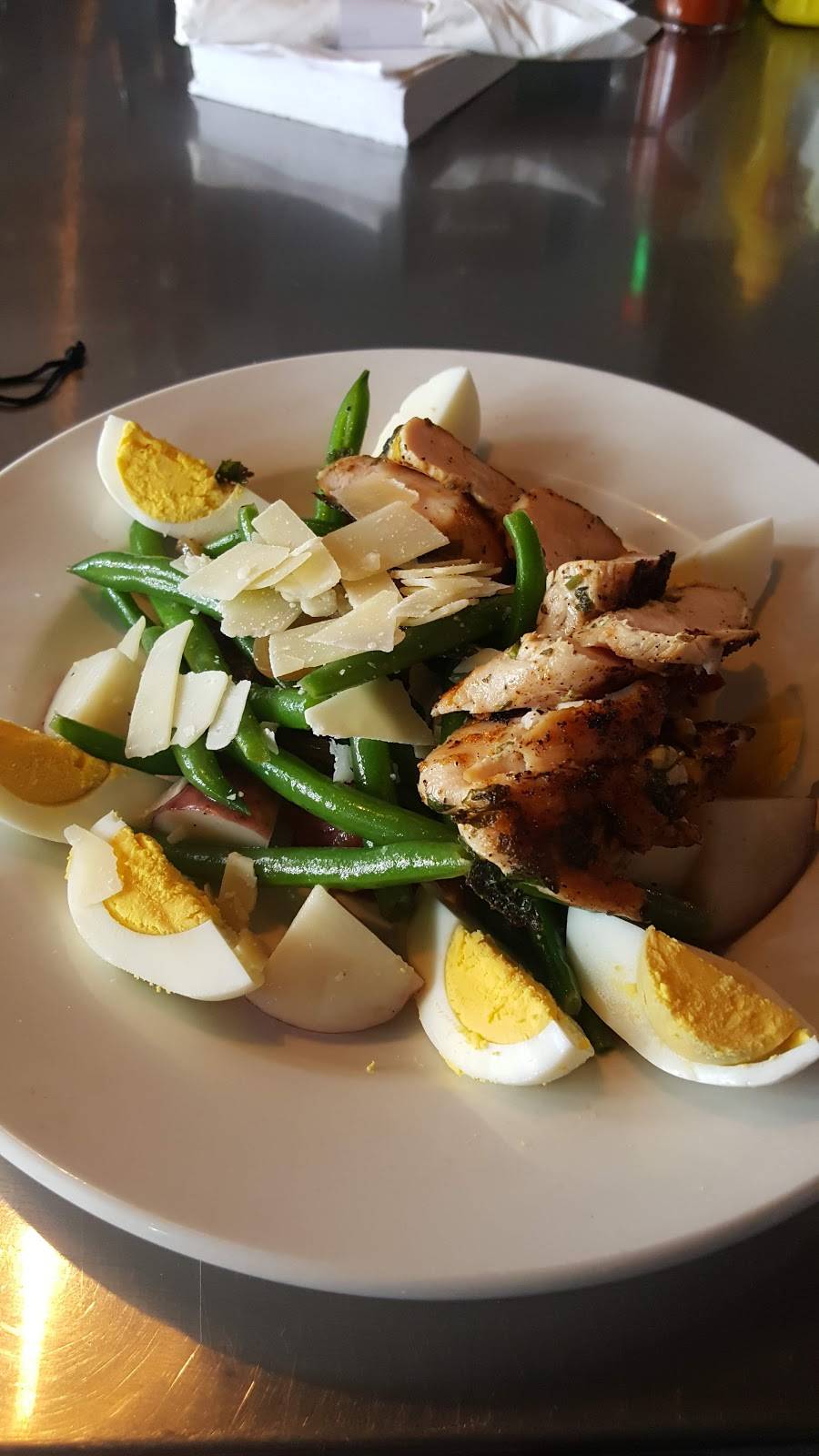 Philco Bar + Diner | restaurant | 747 N High St, Columbus, OH 43215, USA | 6142999933 OR +1 614-299-9933