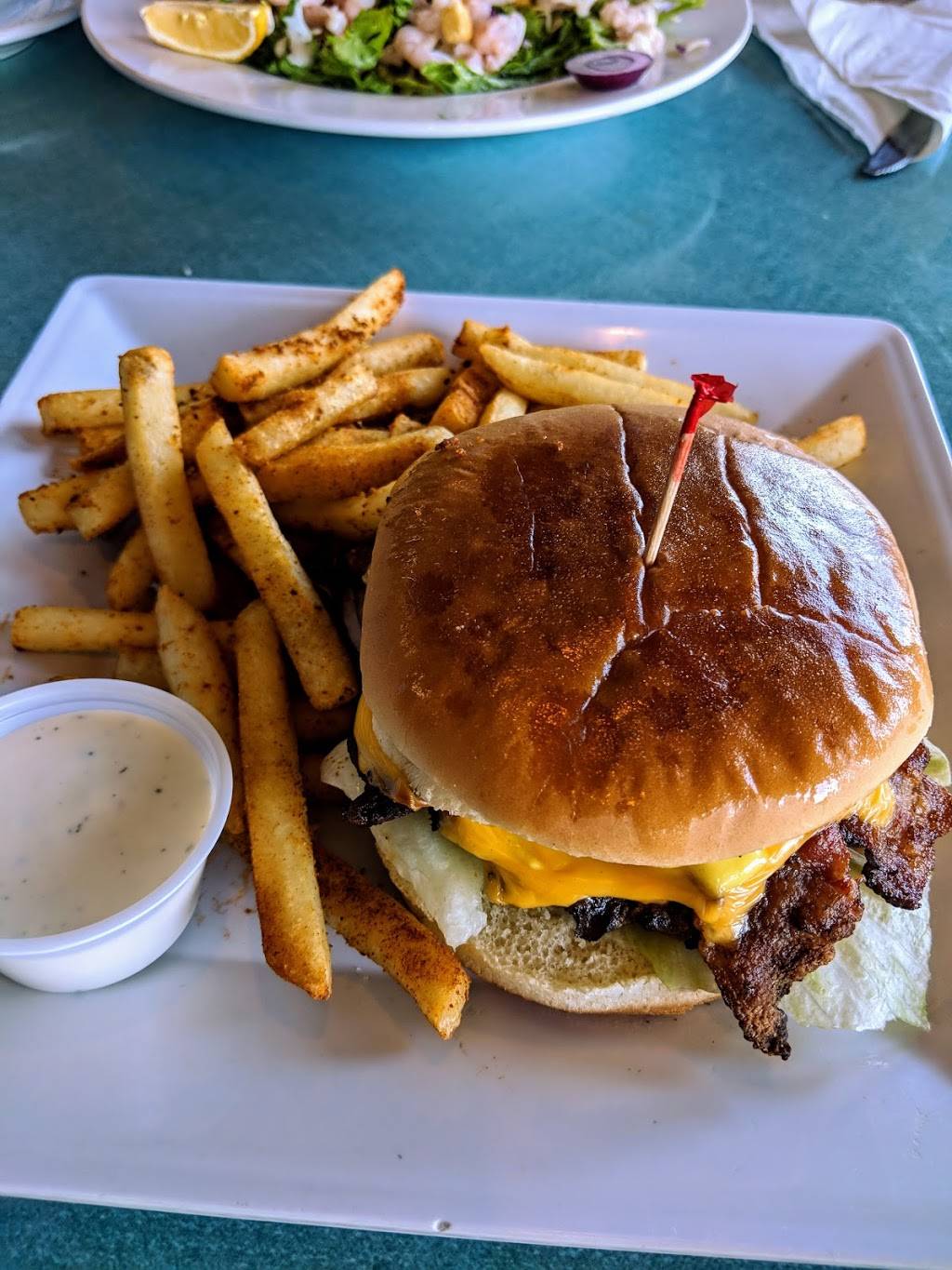 Burger City | restaurant | 500 Elmira Rd # A, Vacaville, CA 95687, USA | 7074483377 OR +1 707-448-3377