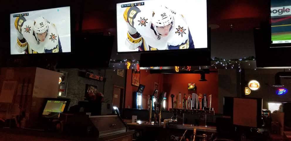 Putters Bar & Grill - Charleston | restaurant | 5821 E Charleston Blvd, Las Vegas, NV 89142, USA | 7024314851 OR +1 702-431-4851