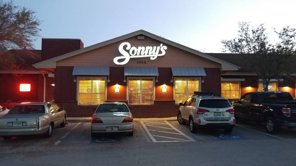 Sonnys BBQ | restaurant | 1024 Saxon Blvd, Orange City, FL 32763, USA | 3867759900 OR +1 386-775-9900