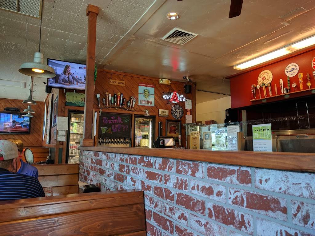 Woodstocks Pizza Isla Vista | restaurant | 928 Embarcadero del Norte, Isla Vista, CA 93117, USA | 8059686969 OR +1 805-968-6969