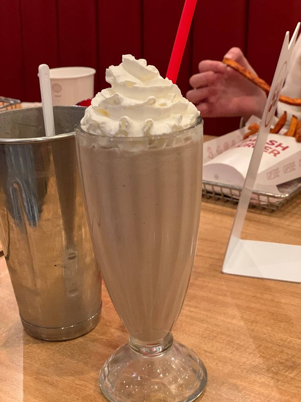 Smashburger | restaurant | 3700 North Thanksgiving Way Ste #C, Lehi, UT 84043, USA | 3853453717 OR +1 385-345-3717