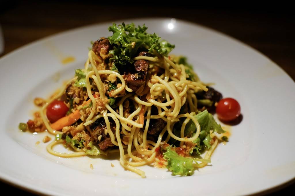 Houstons | restaurant | 2991 Michelson Dr, Irvine, CA 92612, USA | 9498330977 OR +1 949-833-0977