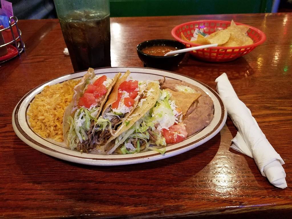 Leos Mexican Food Restaurant | restaurant | 7520 Remcon Cir, El Paso, TX 79912, USA | 9158331189 OR +1 915-833-1189