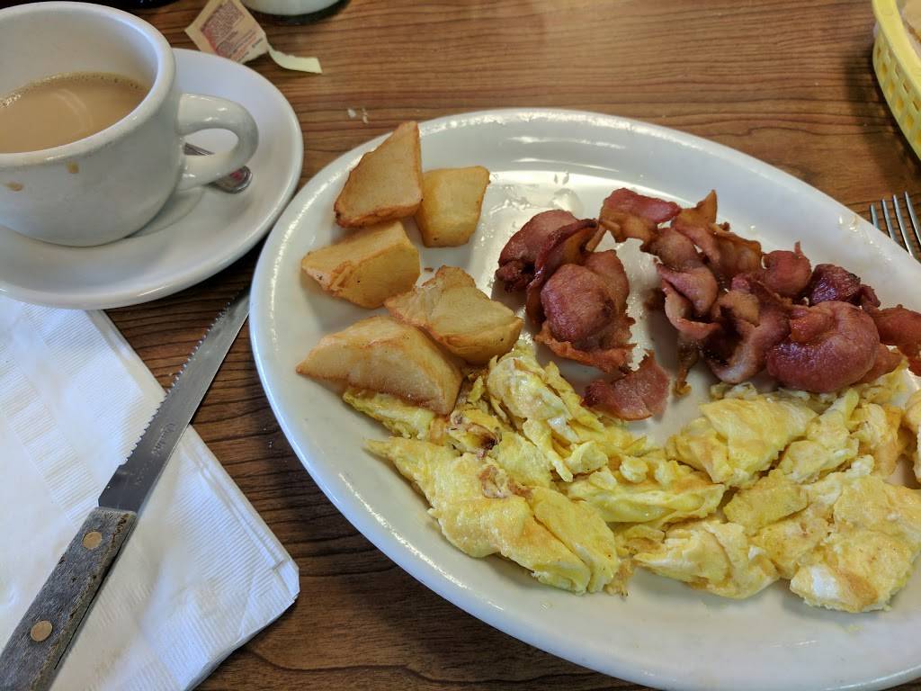 El Metro Restaurant | restaurant | 5355 NW 72nd Ave, Miami, FL 33166, USA | 3058882830 OR +1 305-888-2830