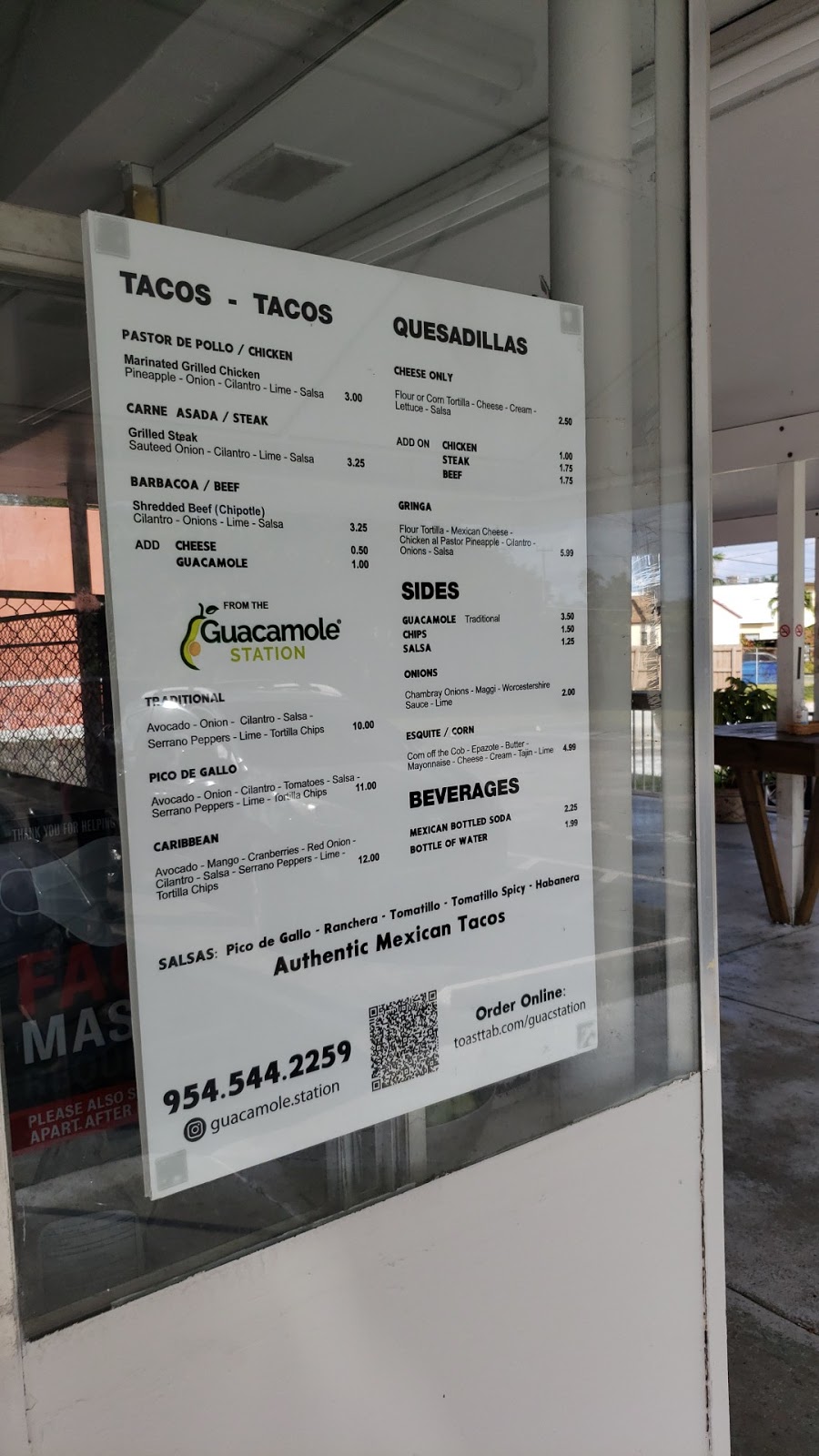 Guacamole Station | restaurant | 118 N Federal Hwy, Dania Beach, FL 33004, USA | 9545442259 OR +1 954-544-2259