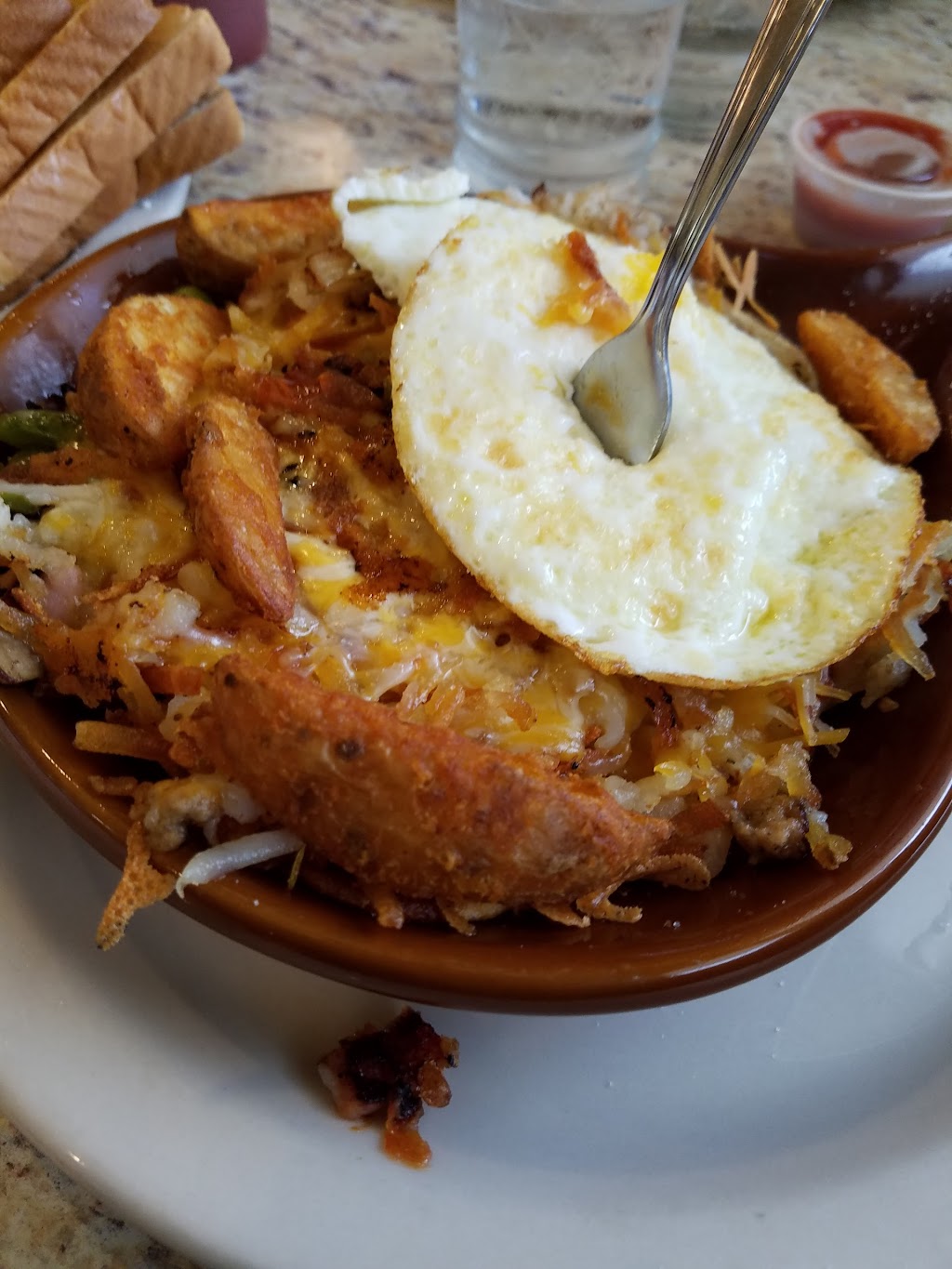 Eggberts | restaurant | 610 N McGee St, Caney, KS 67333, USA | 6203066052 OR +1 620-306-6052