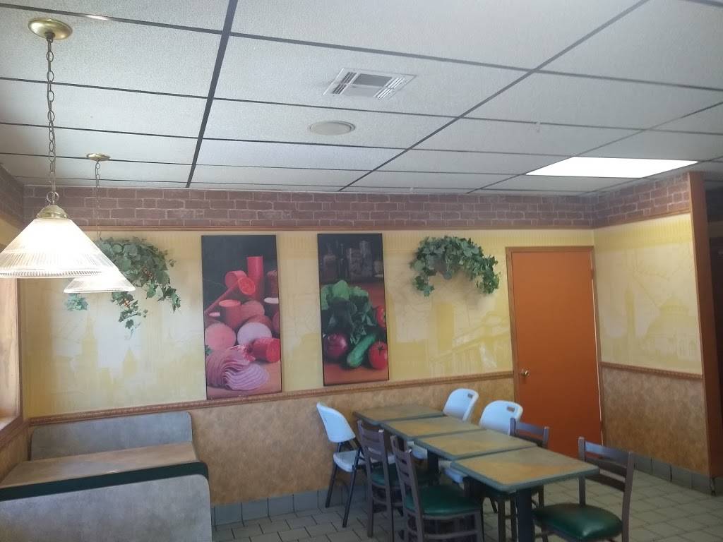 Subway Restaurants | restaurant | 1120 W Main St, Pawhuska, OK 74056, USA | 9182872450 OR +1 918-287-2450