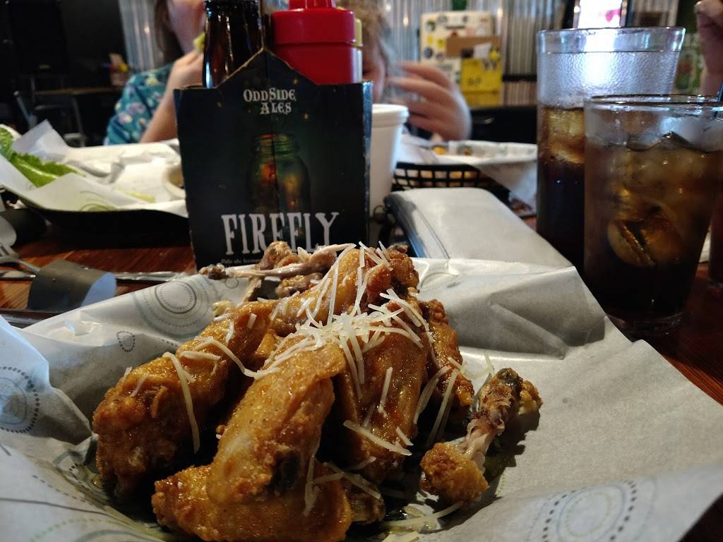 The Horses Mouth | restaurant | 402 W Main St, Belding, MI 48809, USA | 6169519000 OR +1 616-951-9000