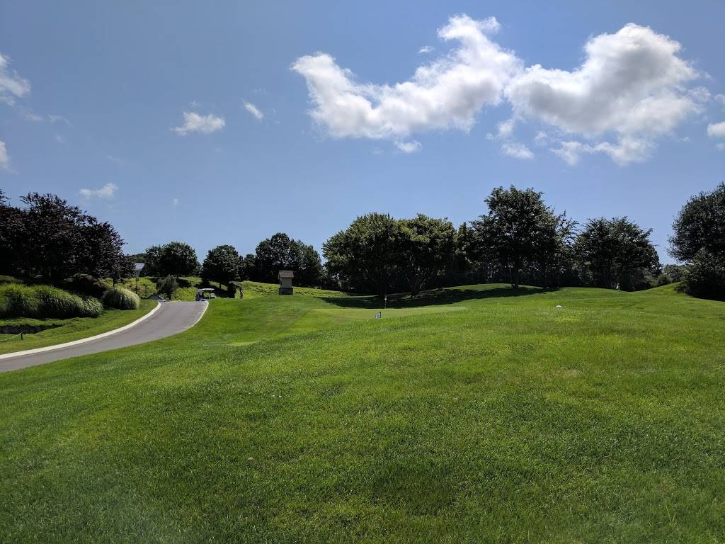 Great River Golf Club | restaurant | 130 Coram Ln, Milford, CT 06461, USA | 2038768051 OR +1 203-876-8051