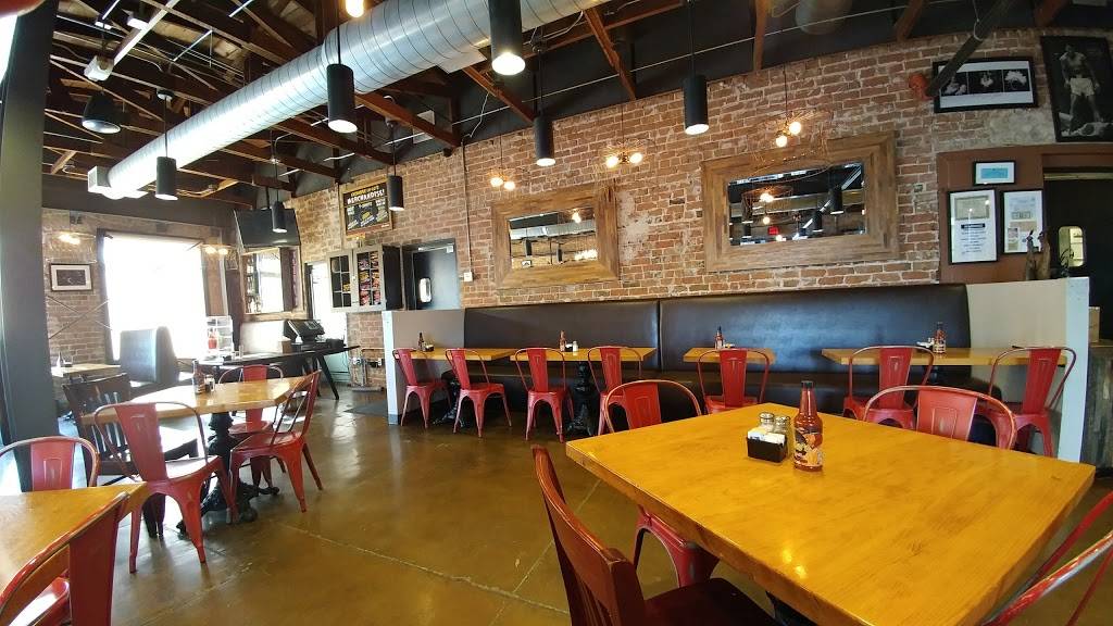 Lo-Los Chicken & Waffles | restaurant | 1220 S Central Ave, Phoenix, AZ 85003, USA | 6023401304 OR +1 602-340-1304