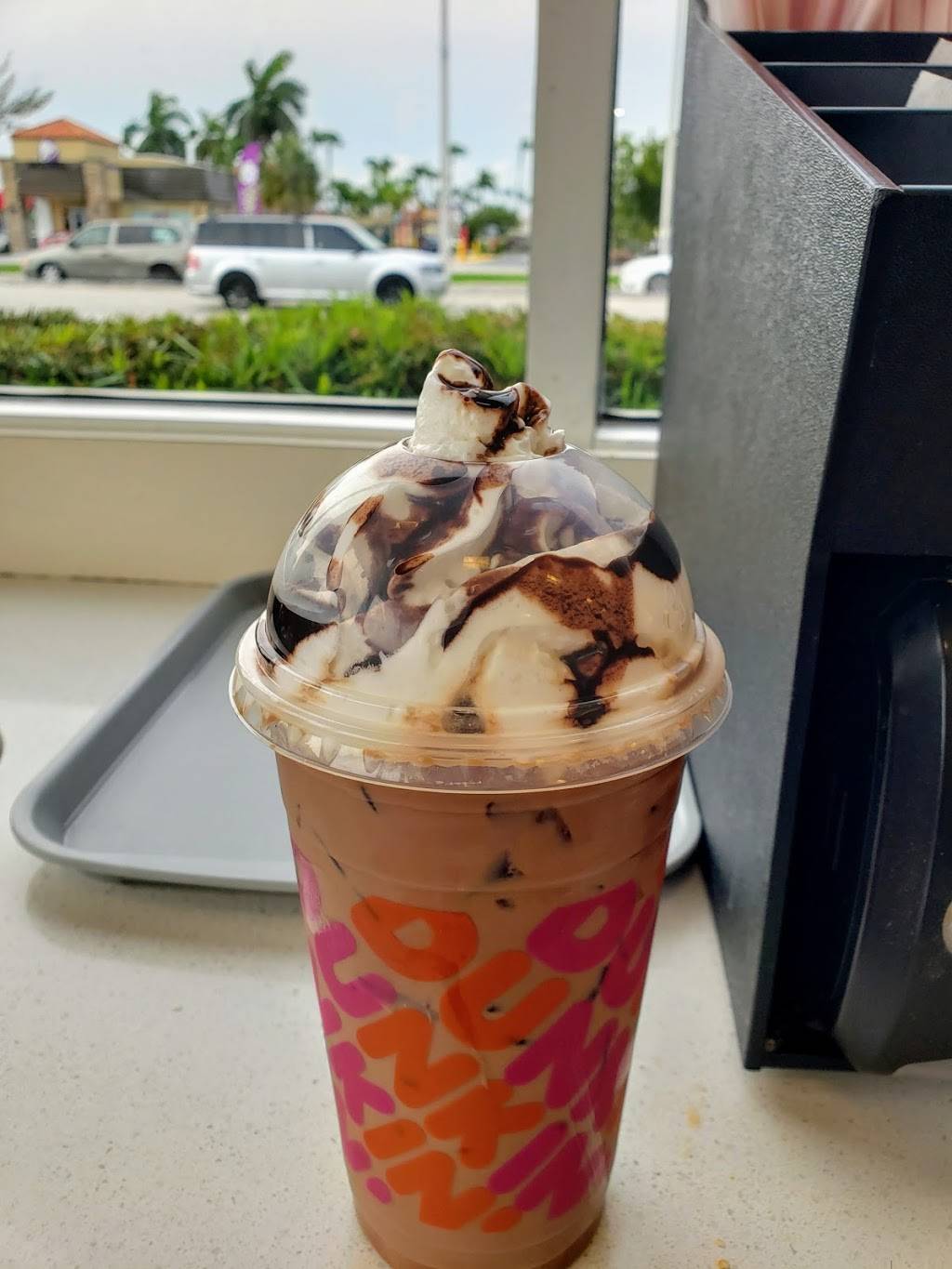 Dunkin | bakery | 8290 W Flagler St, Miami, FL 33144, USA | 3052257135 OR +1 305-225-7135