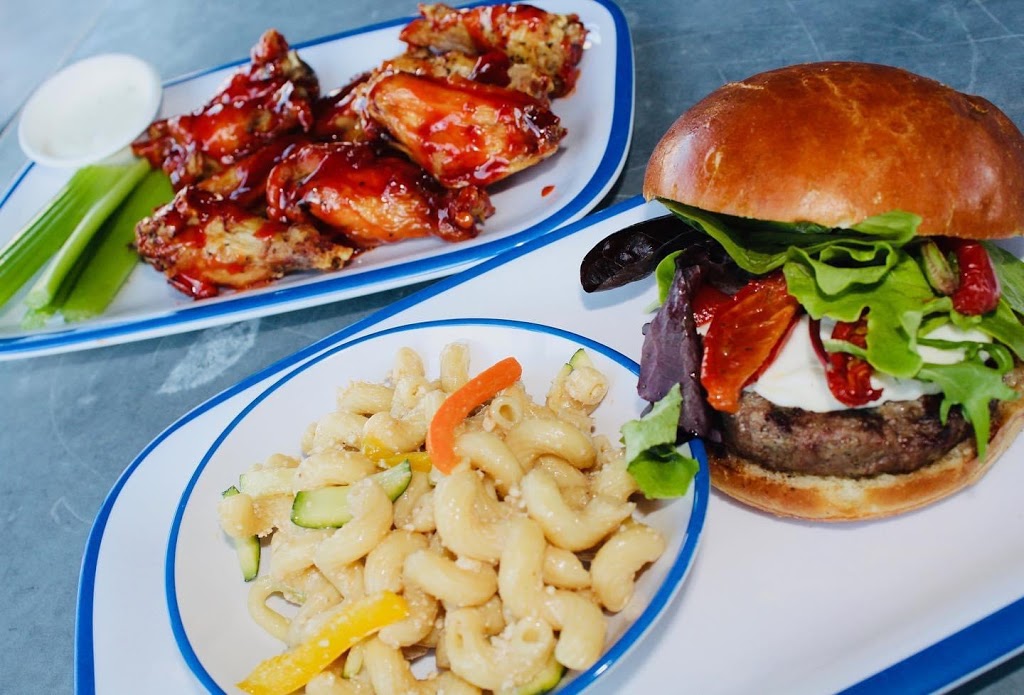 Barley’s Backyard | restaurant | 722 S Broadway, Baltimore, MD 21231, USA | 4103424222 OR +1 410-342-4222