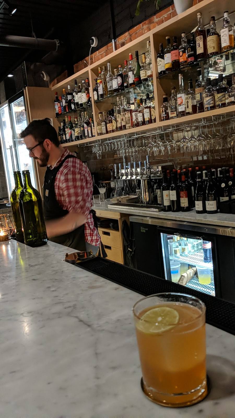 Marrow | restaurant | 8044 Kercheval Ave, Detroit, MI 48214, USA | 3136520200 OR +1 313-652-0200