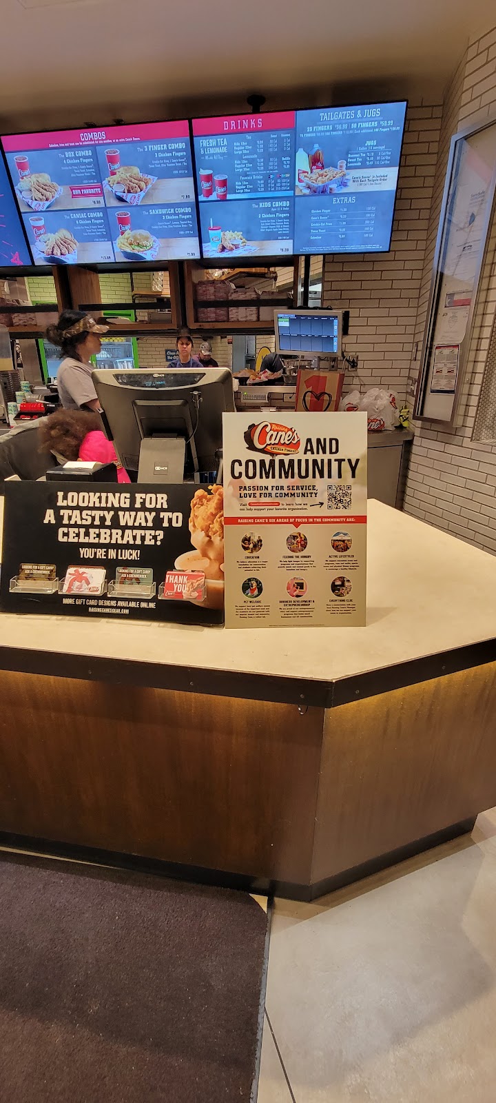 Raising Canes Chicken Fingers | restaurant | 1407 N Loop 250 W, Midland, TX 79706, USA | 4326890504 OR +1 432-689-0504