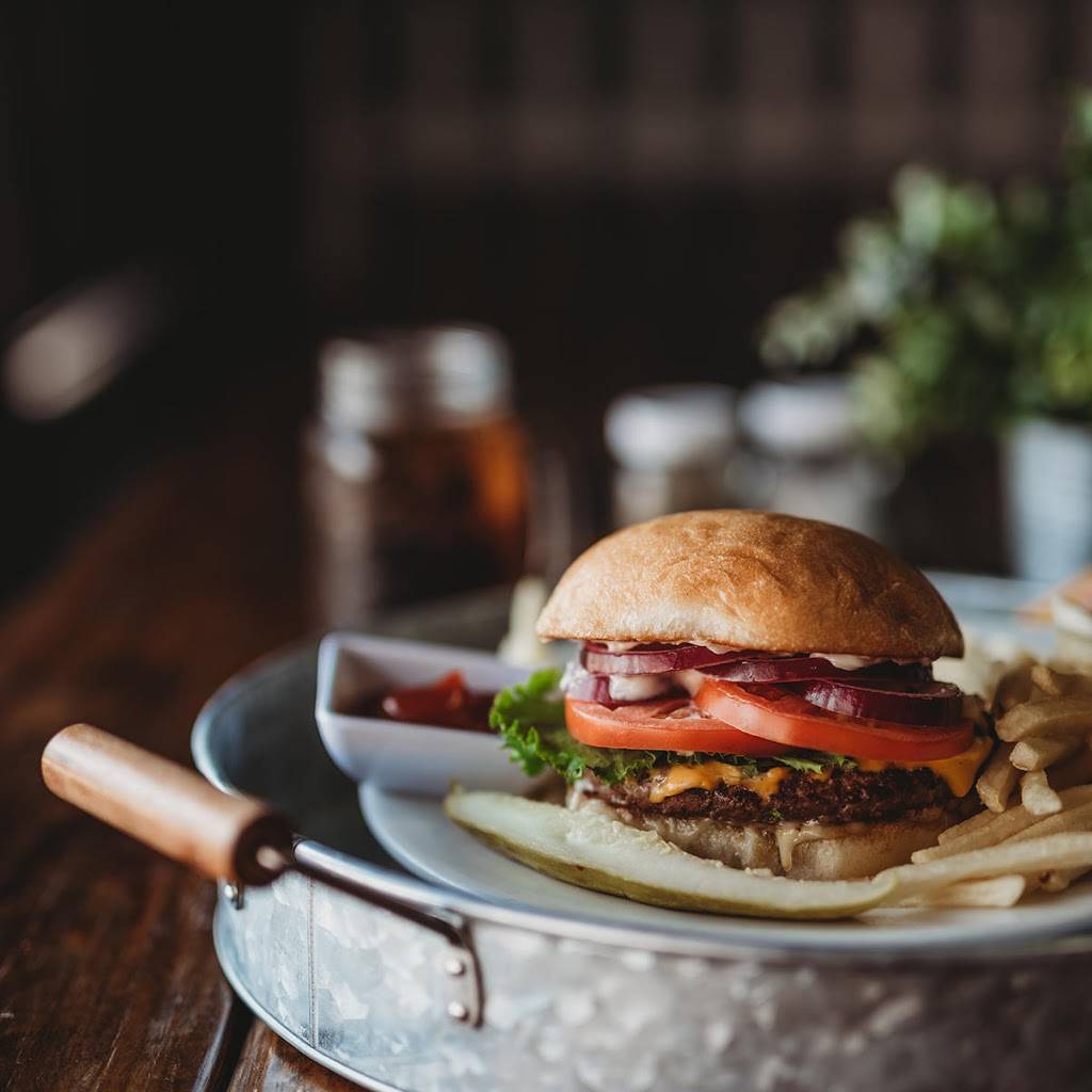 The Picket Fence Too | restaurant | 1029 N Velasco St, Angleton, TX 77515, USA | 9792912694 OR +1 979-291-2694