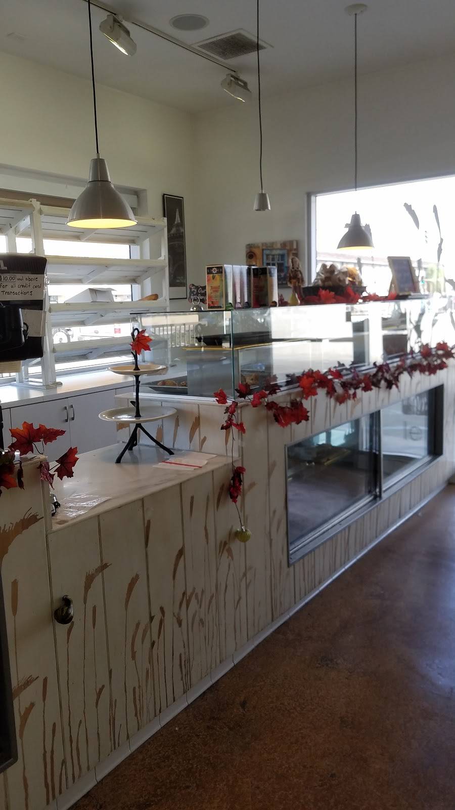 Le Pain Du Jour | bakery | 13528 S Inglewood Ave, Hawthorne, CA 90250, USA | 3106761234 OR +1 310-676-1234