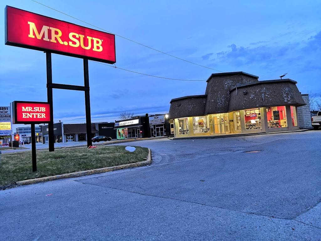 Mr.Sub | restaurant | 3885 Keele St, North York, ON M3J 1N6, Canada | 4166386699 OR +1 416-638-6699