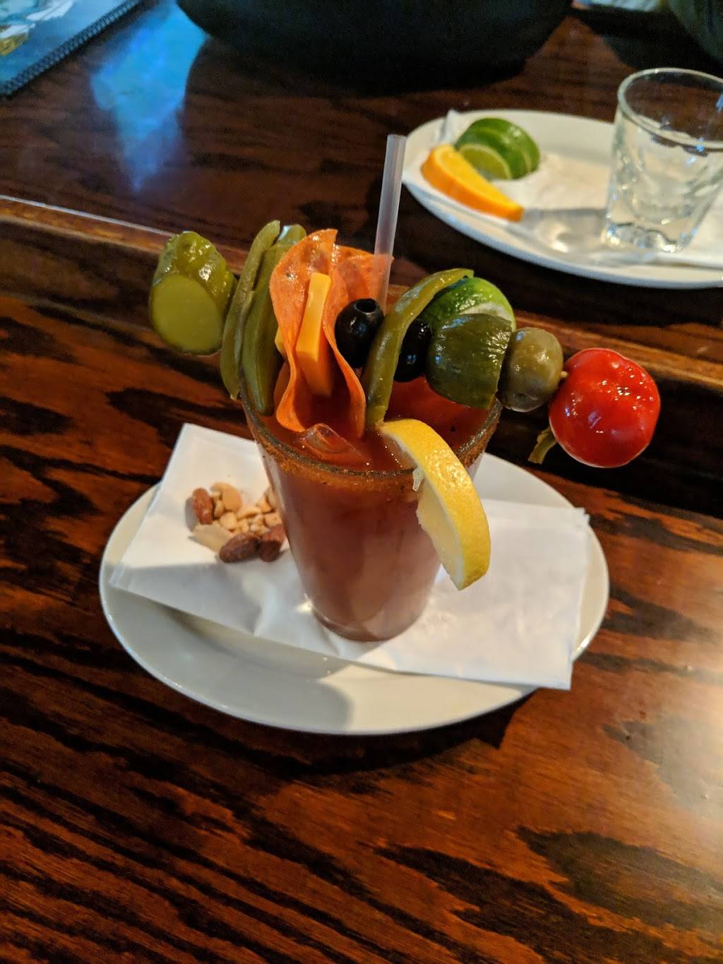 Hammerheads Seafood And Sports Grille | restaurant | 415 Peachtree Industrial Blvd, Suwanee, GA 30024, USA | 7709453570 OR +1 770-945-3570