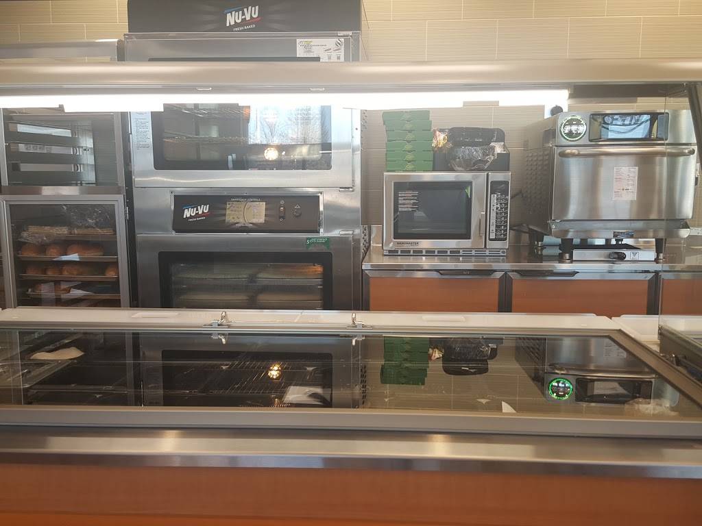 Subway | restaurant | 32215 Queen Anne Hwy, Queen Anne, MD 21657, USA | 4103647056 OR +1 410-364-7056