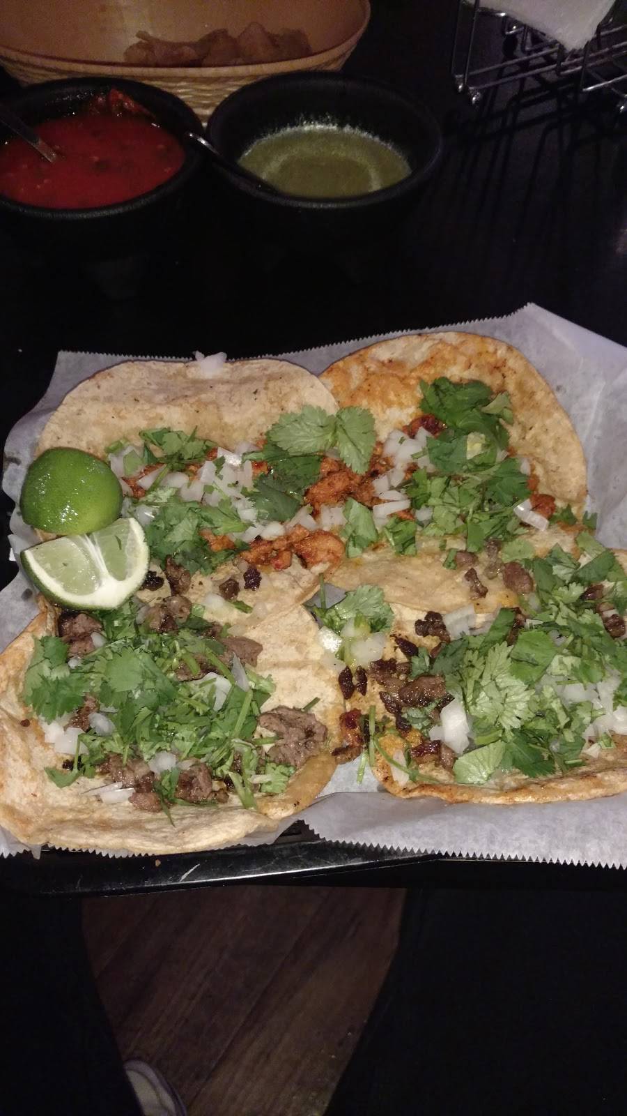 GORDITAS DE HARINA Y MAIZ | restaurant | 14N630 IL-25, Dundee Township, IL 60118, USA | 2245084376 OR +1 224-508-4376