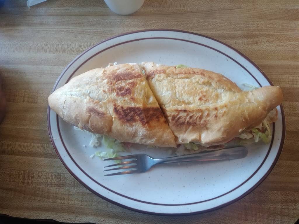 El Taco Riendo | restaurant | 1926 Isleta Blvd SW, Albuquerque, NM 87105, USA | 5052480207 OR +1 505-248-0207