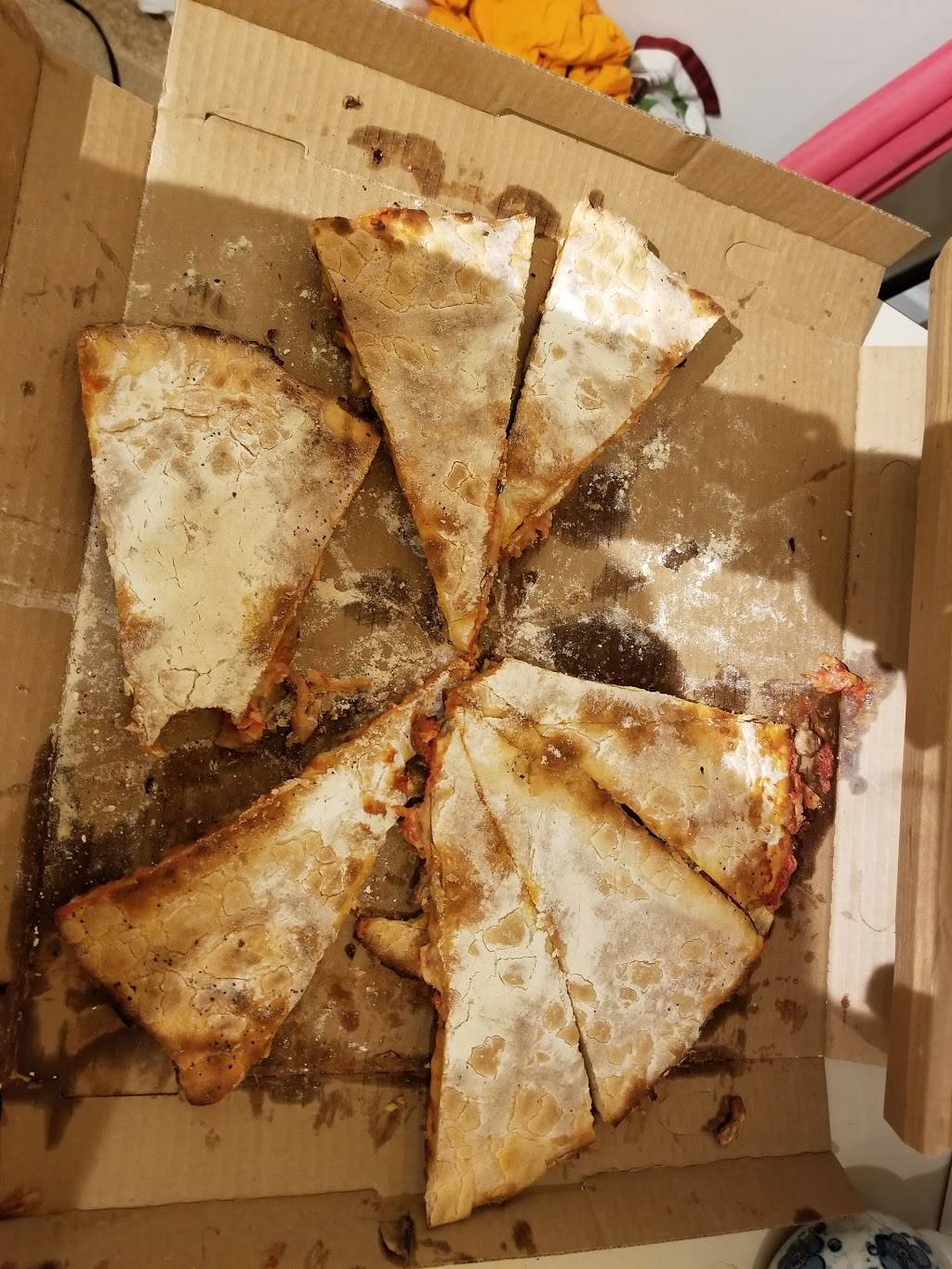 Shakespeares Pizza - West | restaurant | 3304 W Broadway Business Park Ct, Columbia, MO 65203, USA | 5734471202 OR +1 573-447-1202