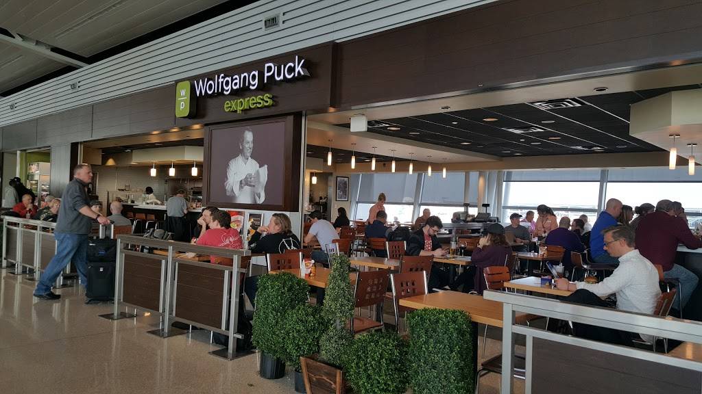 Wolfgang Puck Express | cafe | 7800 Col. H. Weir Cook Memorial Dr, Indianapolis, IN 46241, USA | 3172416224 OR +1 317-241-6224