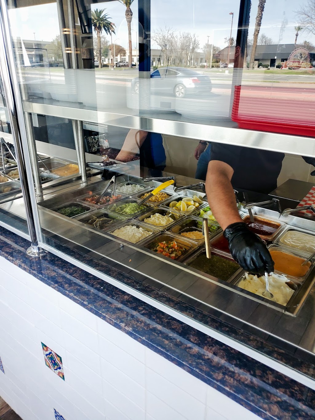 Grullense Burrito Bowl | restaurant | 913 W Lacey Blvd, Hanford, CA 93230, USA | 5594108147 OR +1 559-410-8147