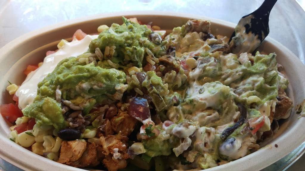Chipotle Mexican Grill | restaurant | 251 W Lee Hwy Ste 243, Warrenton, VA 20186, USA | 5403411032 OR +1 540-341-1032