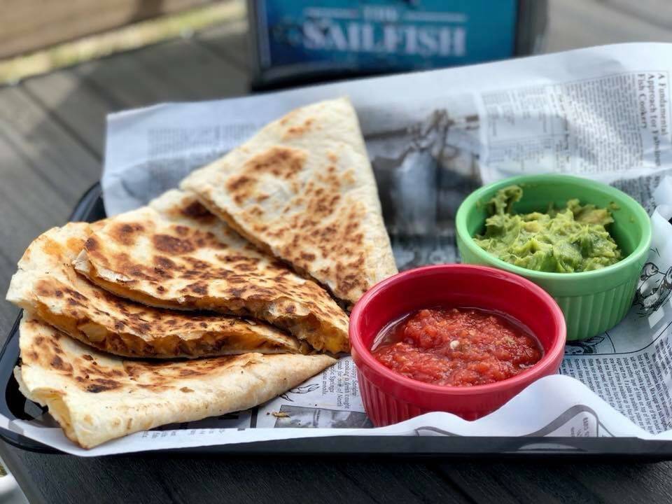 The Sailfish at Marsh Creek Marine | restaurant | 2570 Scotts Hill Loop Rd unit b, Wilmington, NC 28411, USA | 9104061055 OR +1 910-406-1055