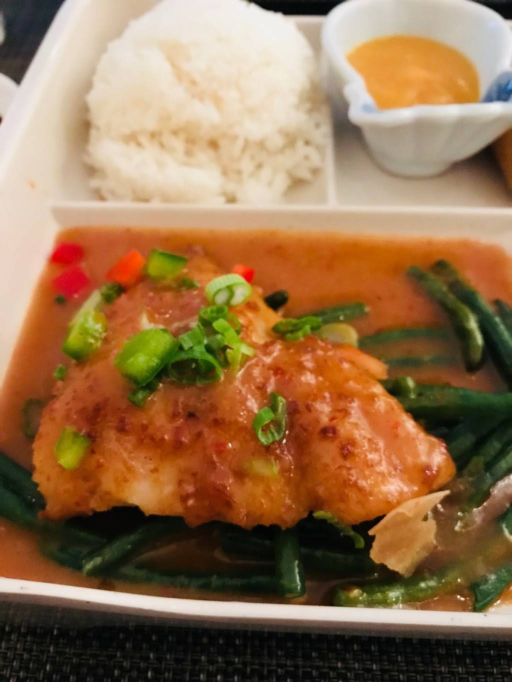 Yamato | restaurant | 168 7th Ave, Brooklyn, NY 11215, USA | 7188400099 OR +1 718-840-0099