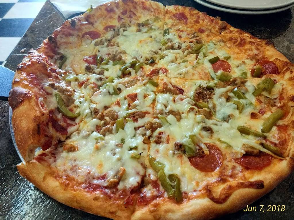 Anthonys Pizza | restaurant | 1954 W Morris Blvd, Morristown, TN 37814, USA | 4233531286 OR +1 423-353-1286