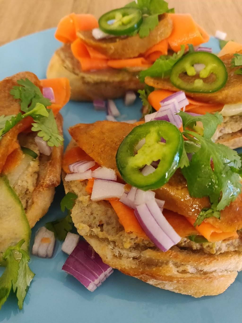 Veg Eats Foods | restaurant | 335 E Linton Blvd Suite B12, Delray Beach, FL 33483, USA | 5615626673 OR +1 561-562-6673