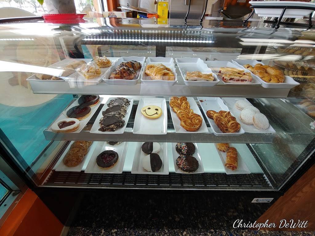 Cafe Caramba | restaurant | 8795 NW 50th St, Lauderhill, FL 33351, USA | 9548848432 OR +1 954-884-8432