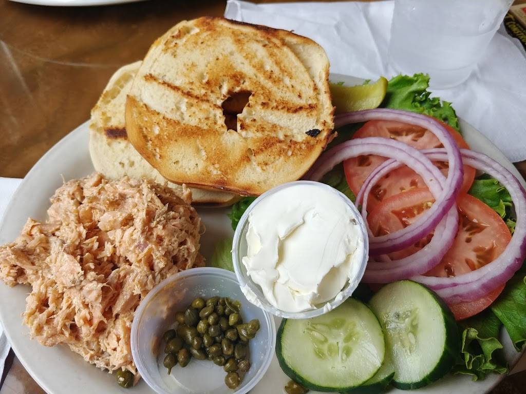 River Street Deli | meal takeaway | 151 River St, Chattanooga, TN 37405, USA | 4237563354 OR +1 423-756-3354