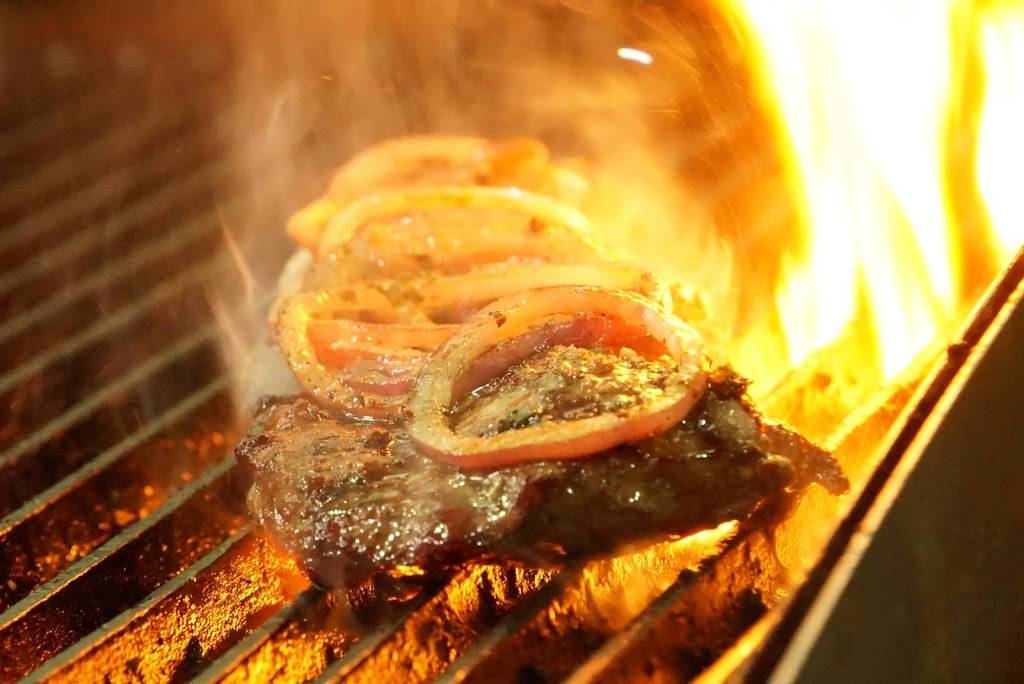 Venezia Grill, Pizzeria & Bar | restaurant | 6646 Collins Ave, Miami Beach, FL 33141, USA | 3058682267 OR +1 305-868-2267