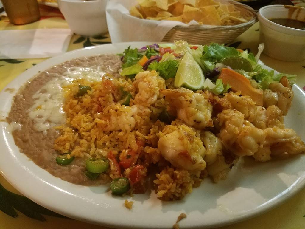 La Barca | restaurant | 2414 Vermont Ave, Los Angeles, CA 90007, USA | 3237356567 OR +1 323-735-6567