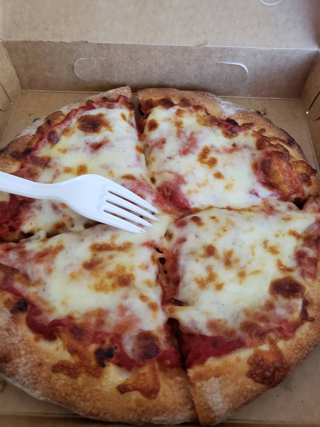 Rubinos Pizza | restaurant | 26012 Marguerite Pkwy #L, Mission Viejo, CA 92692, USA | 9495821166 OR +1 949-582-1166