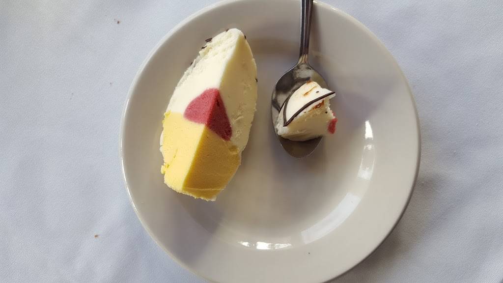 La Grotta | restaurant | 25412 Northern Blvd, Little Neck, NY 11362, USA | 7182248899 OR +1 718-224-8899