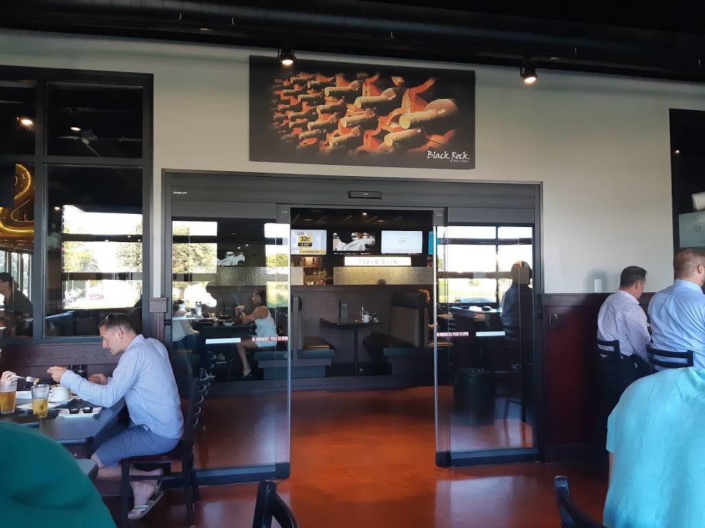 Black Rock Bar & Grill | restaurant | 3776 S State St, Ann Arbor, MI 48108, USA | 7349927625 OR +1 734-992-7625