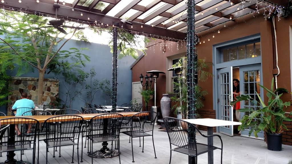 Alesia Restaurant | restaurant | 7204 Central Avenue North, St. Petersburg, FL 33707, USA | 7273459701 OR +1 727-345-9701