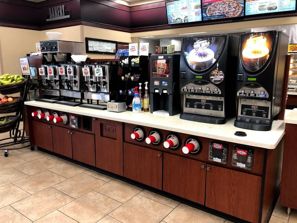 Caseys | meal takeaway | 3750 111th St, Urbandale, IA 50322, USA | 5152764179 OR +1 515-276-4179