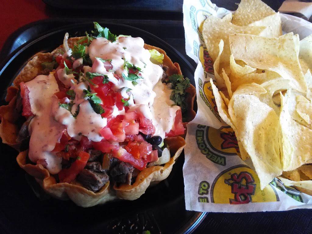 Moes Southwest Grill | restaurant | 23050 Via Villagio, Estero, FL 33928, USA | 2399489071 OR +1 239-948-9071