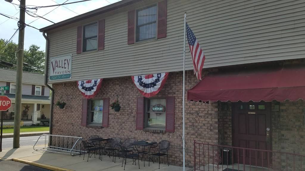The Valley Tavern | restaurant | 1 Cherry St, Seven Valleys, PA 17360, USA | 7174282611 OR +1 717-428-2611