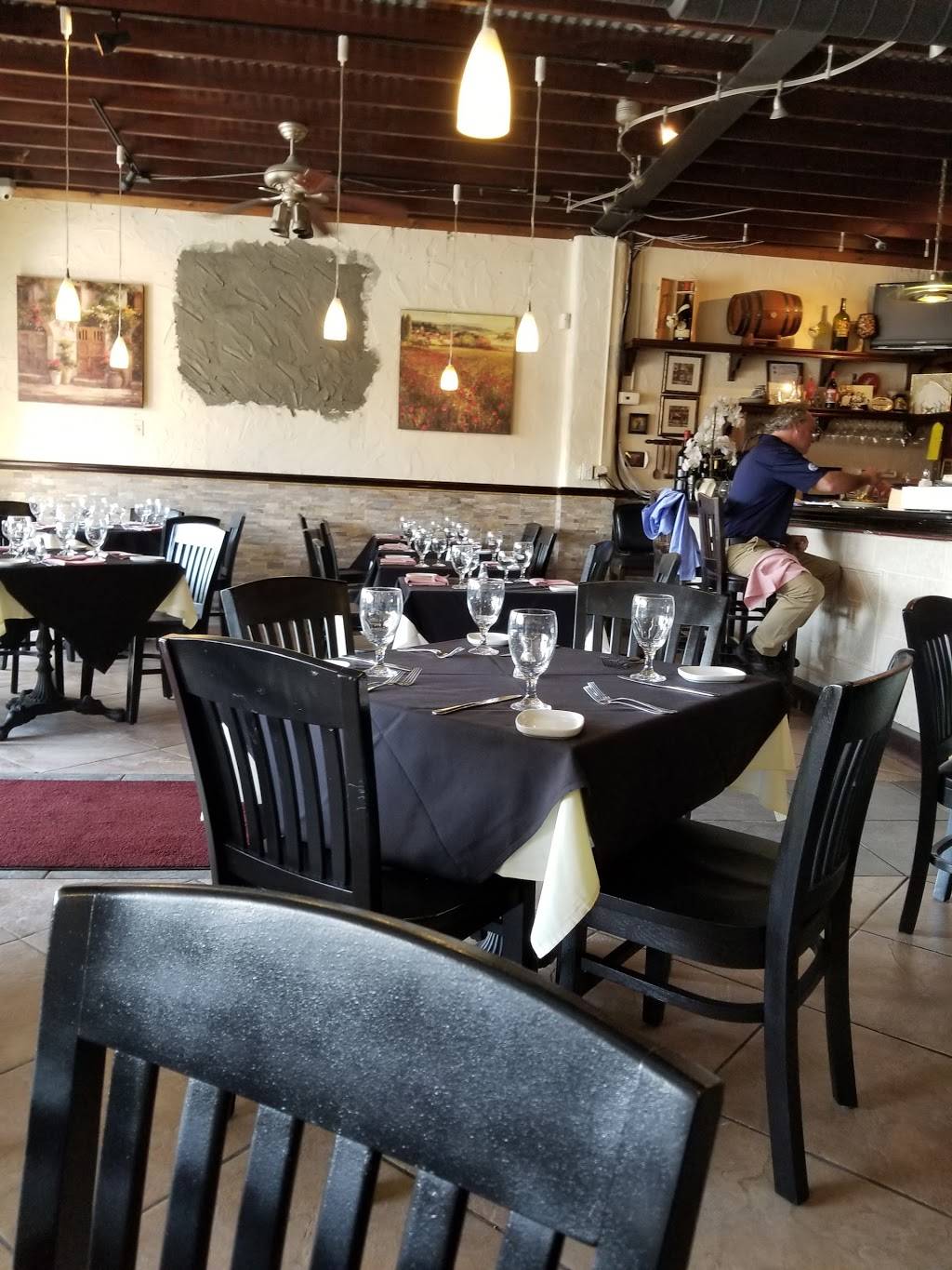 Vino E Pasta | restaurant | 3603 W Gandy Blvd, Tampa, FL 33611, USA | 8139028466 OR +1 813-902-8466