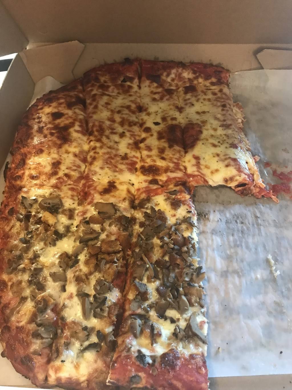 Leonardis Pizzeria Inc. | restaurant | 614 Grover Cleveland Hwy, Amherst, NY 14226, USA | 7168358700 OR +1 716-835-8700