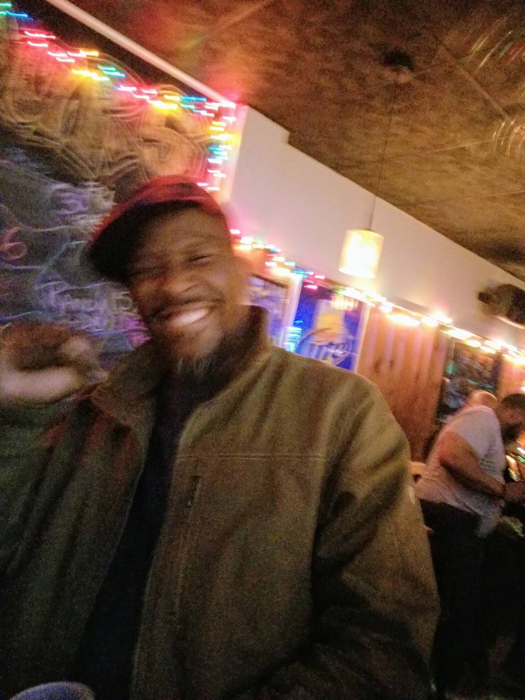 Happy Ours Bar & Grill | restaurant | 1622 Lee Rd, Cleveland, OH 44118, USA | 2163213335 OR +1 216-321-3335